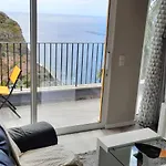 Zeza's Sky Apartment